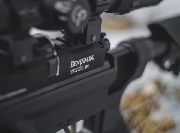 Benjamin Armada Kit BTAP22SX Lifestyle CloseUp of Benjamin Logo