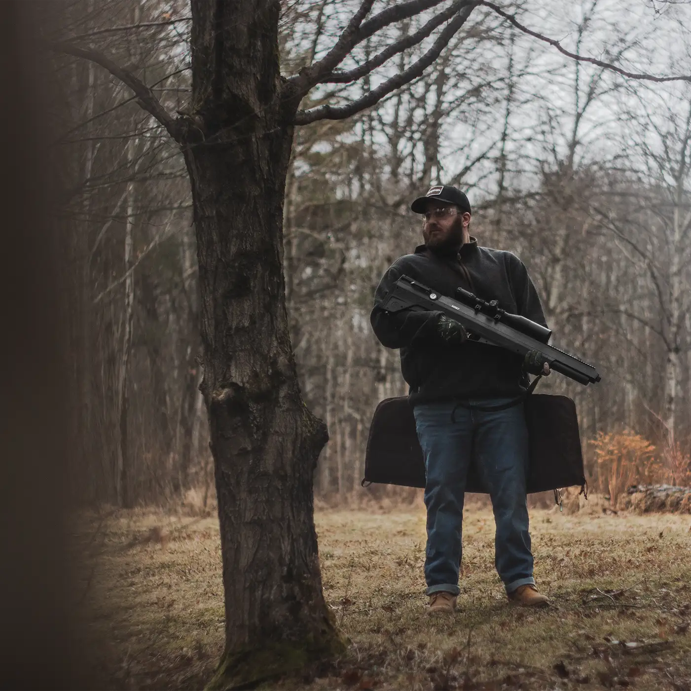 Benjamin Bulldog M357 BPBM3S BPBM3KA Outdoor Lifestyle Man Walking Through Yard Idle